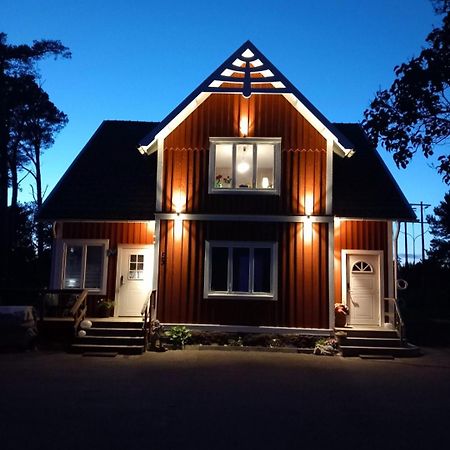 Bed and Breakfast Bed & Breakfast De Jager Strömsbruk Exterior foto